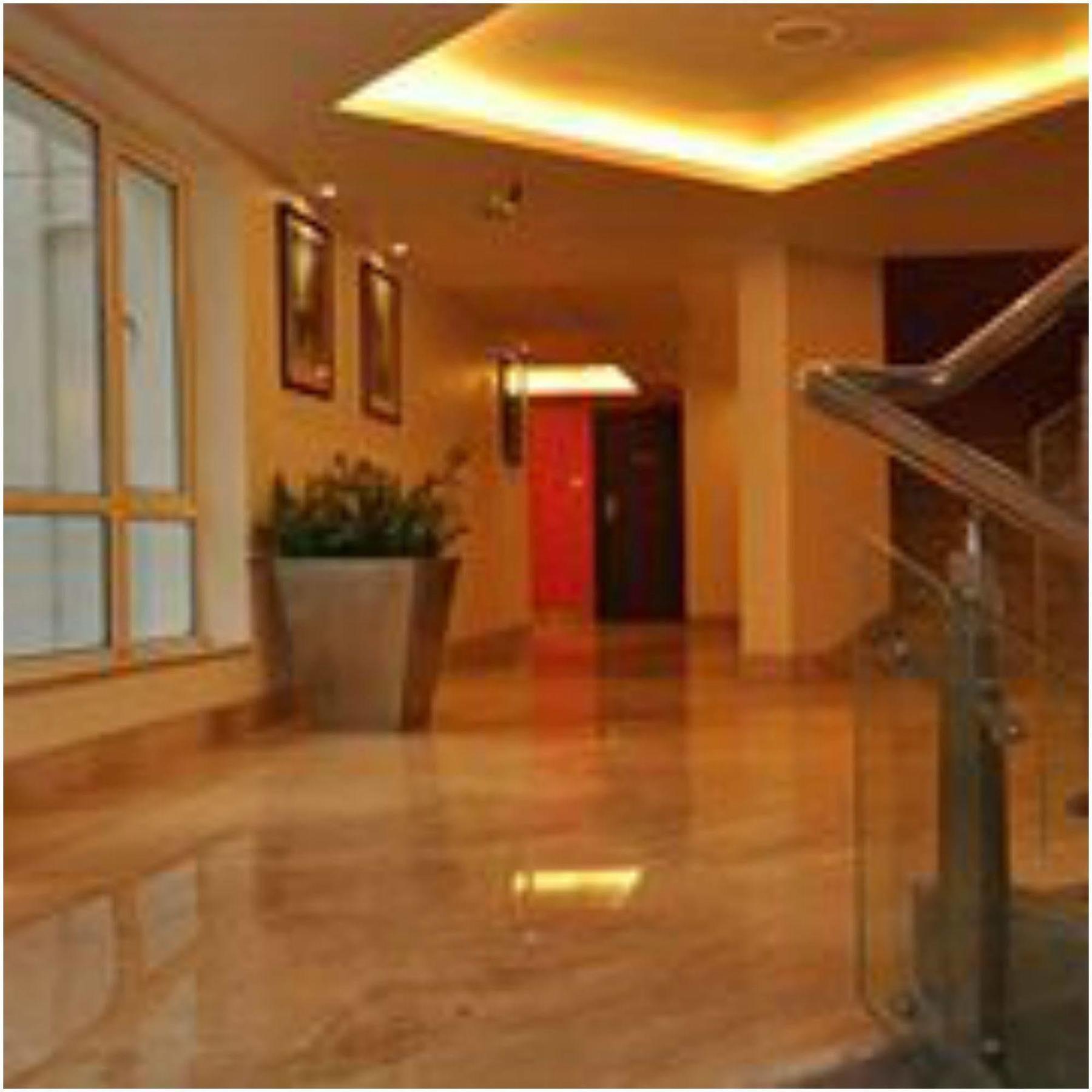 Kempton Hotel Kolkata Exterior photo